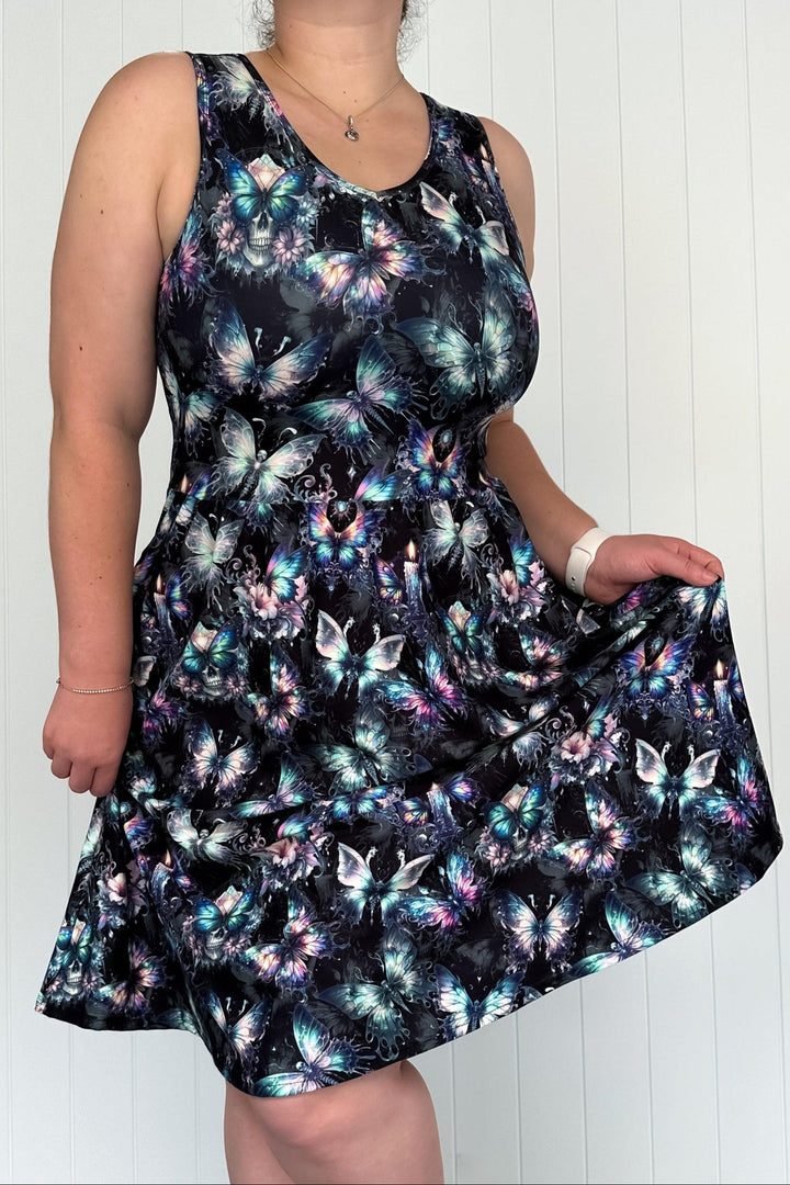 Beauty of Paradox - Sleeveless Knee Length Dress - Side Pockets