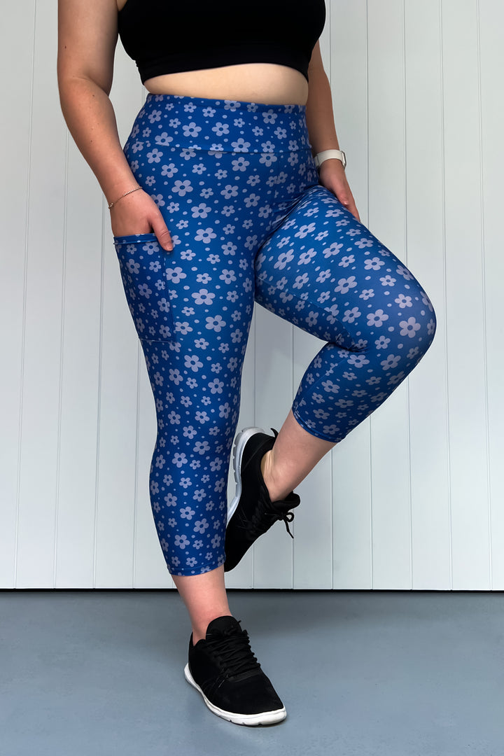 Navy Daisy Confetti - Casual - Capri Leggings - Pockets