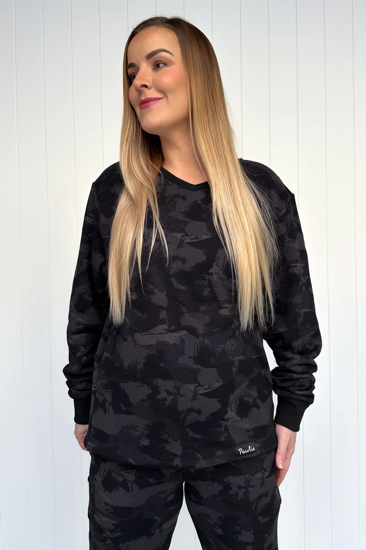 Darkling - Fleece Jumper - V-neck (Imperfect)