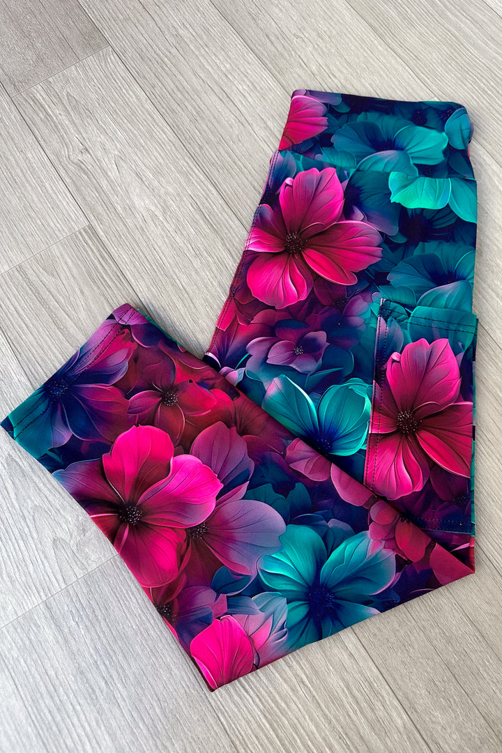 Bloom Lust - Casual - Capri Leggings - Pockets