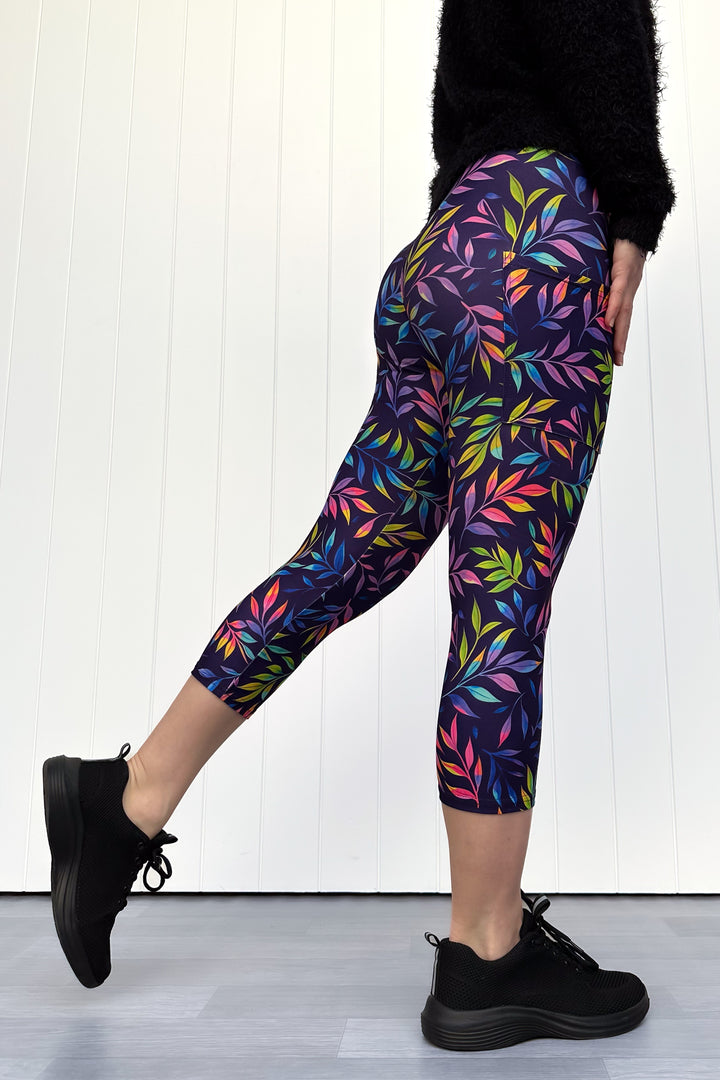 Glow Vine - Casual - Capri Leggings - Pockets