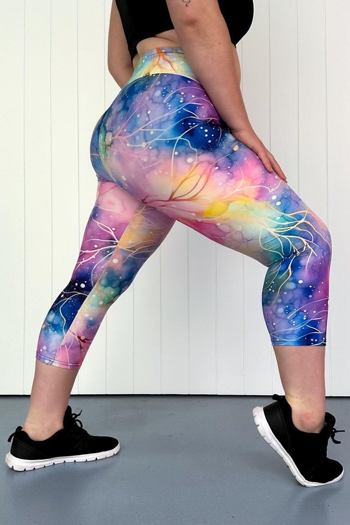 Spellbound - Casual - Capri Leggings