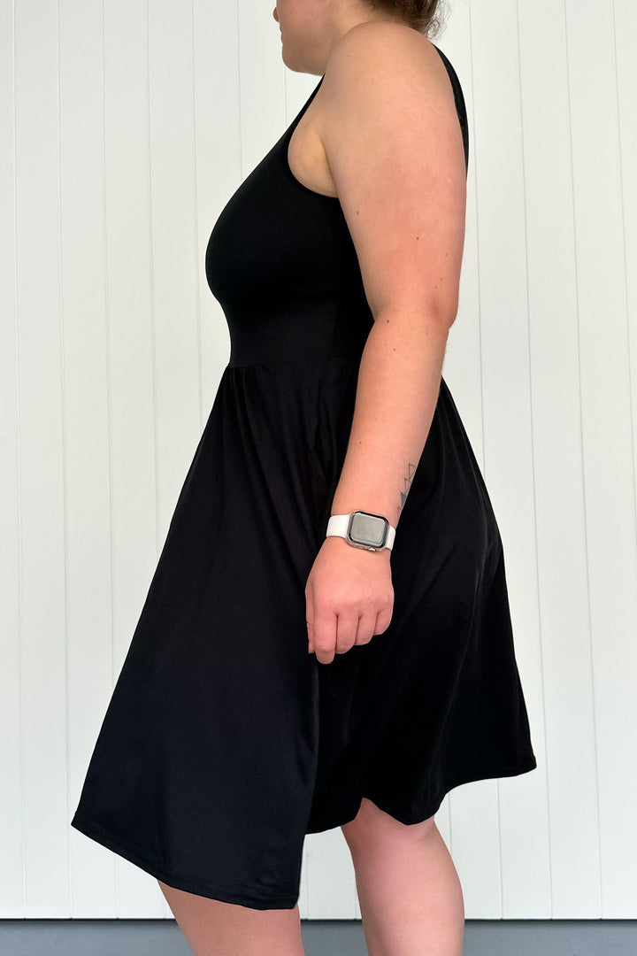 Black - Sleeveless Knee Length Dress - V-neck - Side Pockets