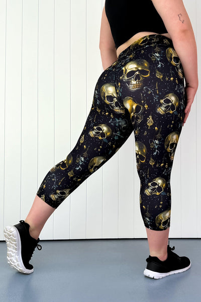 Skull Trinkets - Casual - Capri Leggings