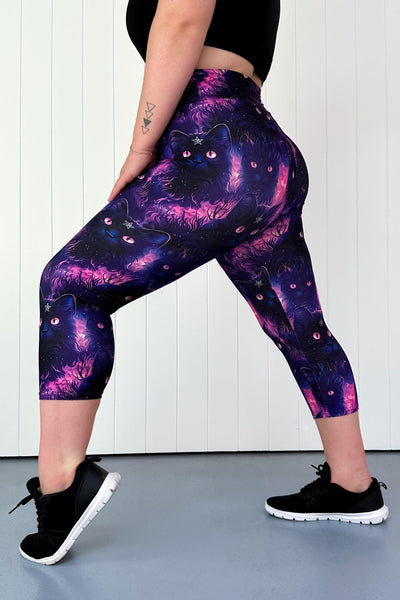 Wicca Cat - Casual - Capri Leggings