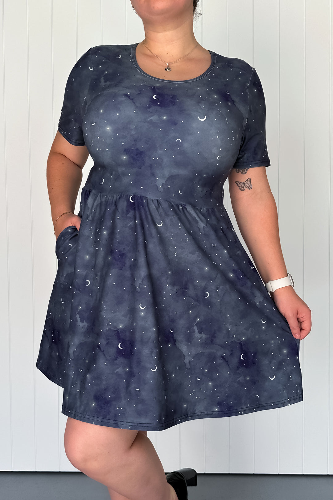 Midnight Dreams - Mini Dress - Short Sleeve - Pockets