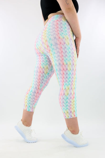 Pastel Knit - Casual - Capri Leggings