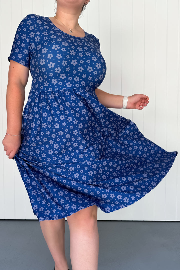 Navy Daisy Confetti - Midi Dress - Short Sleeve - Pockets