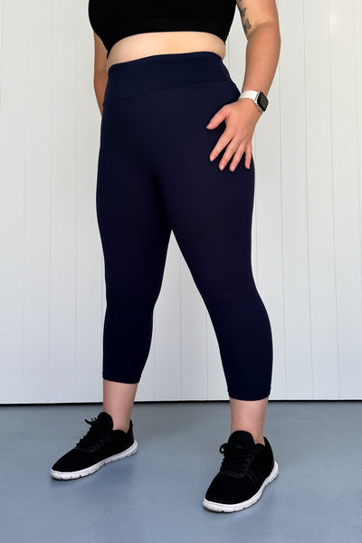 Plain Navy - Casual - Capri Leggings