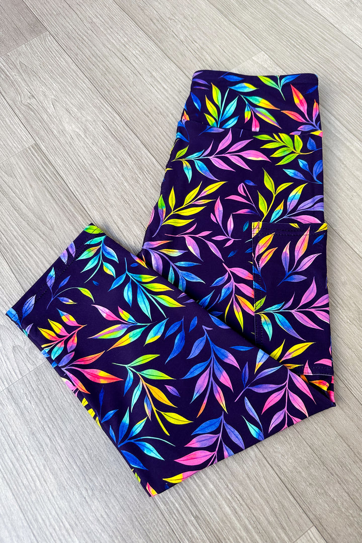 Glow Vine - Casual - Capri Leggings - Pockets