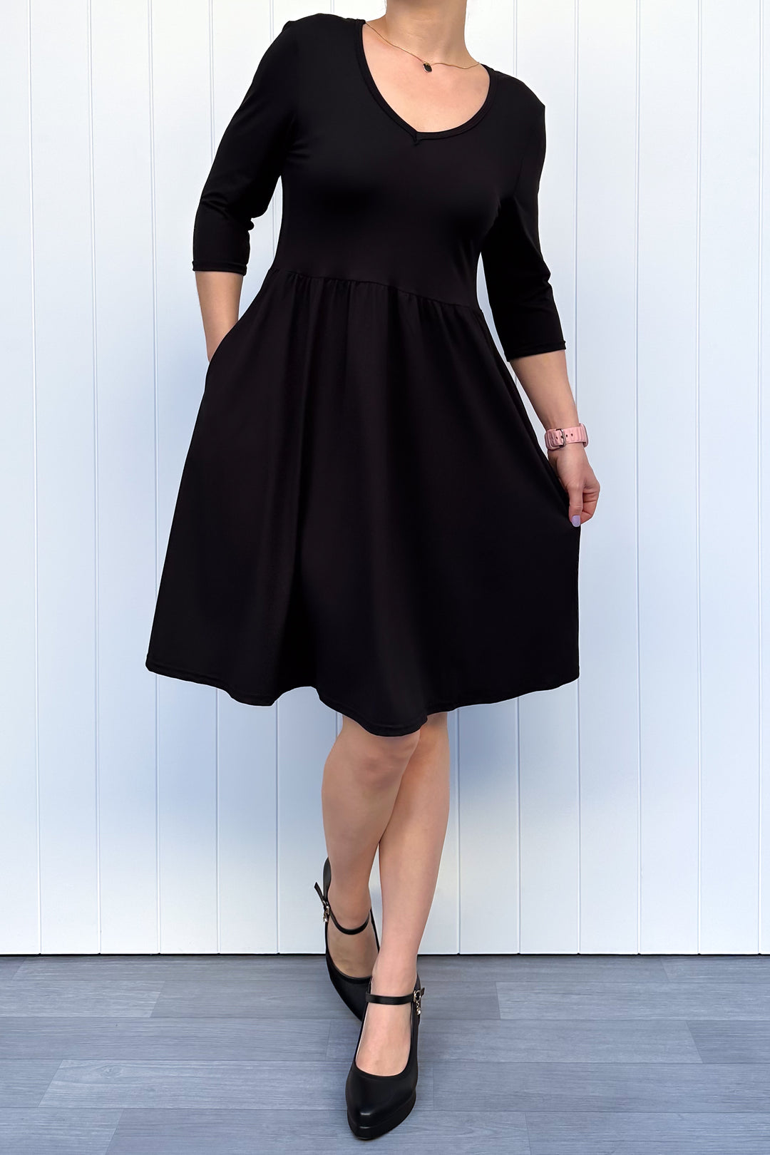 Black - 3/4 Sleeve Skater Dress - Knee Length - Pockets