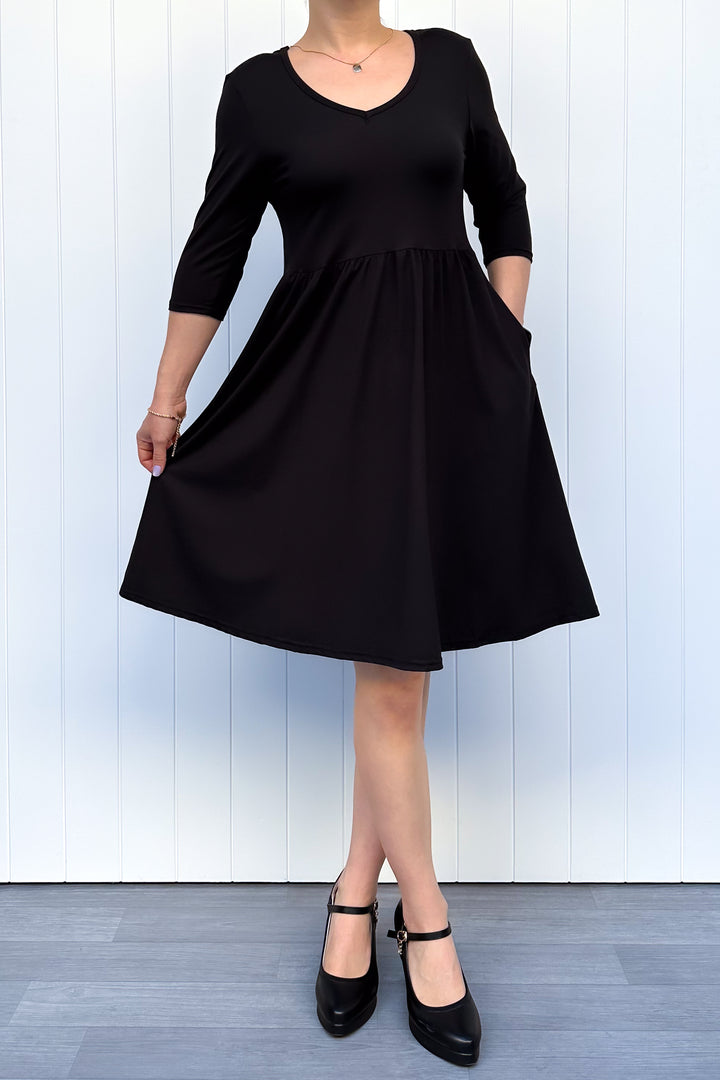 Black - 3/4 Sleeve Skater Dress - Knee Length - Pockets