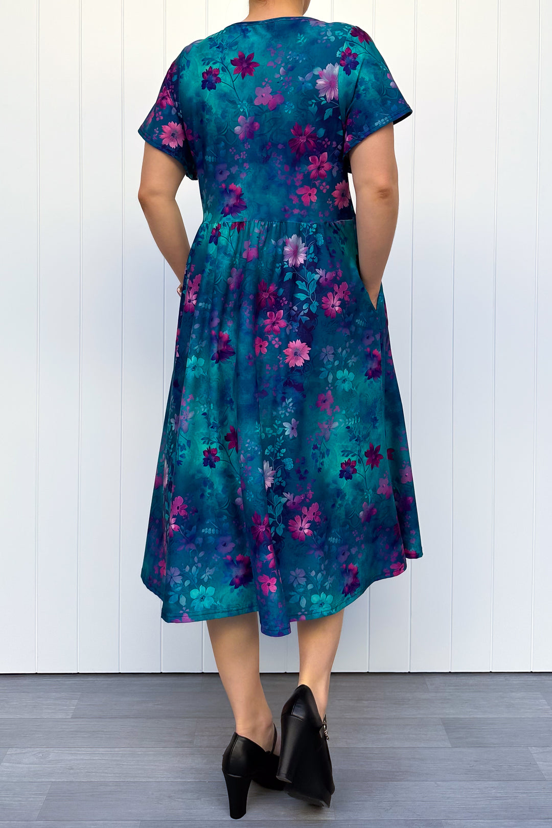 Ethereal Bloom - Midi Dress - Flutter Sleeve - Pockets