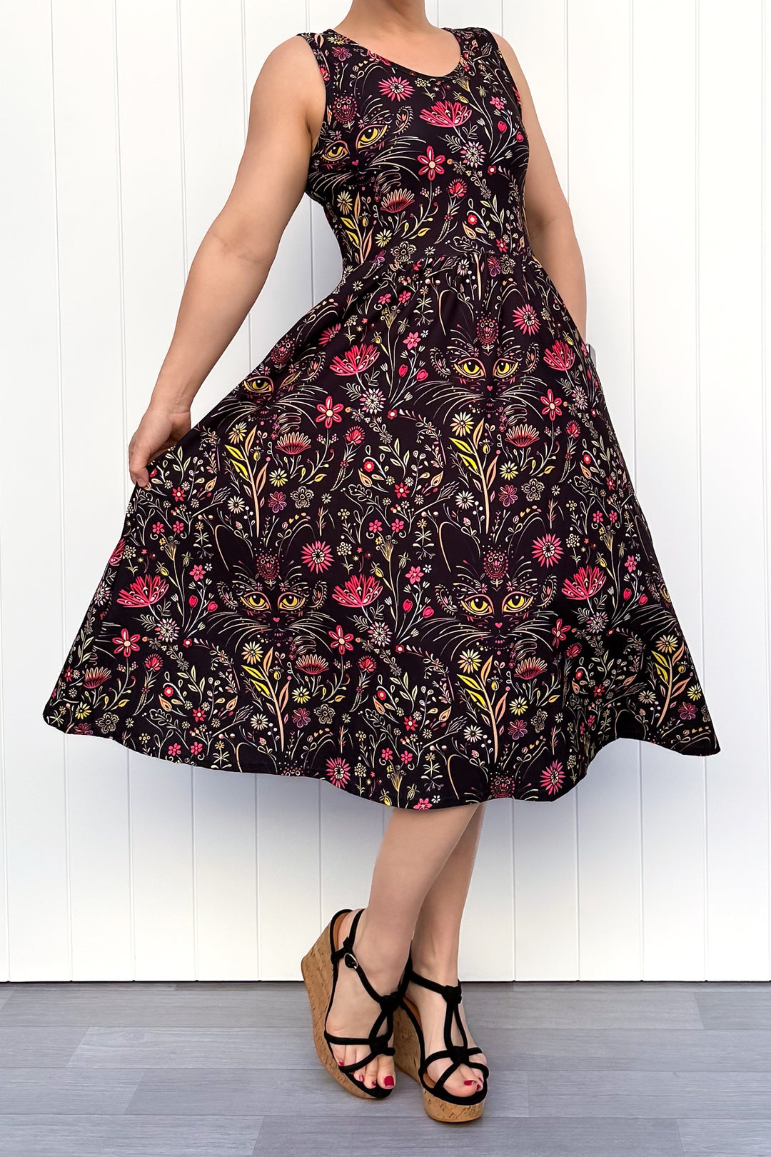 Whiskers & Wildflowers - Sleeveless Midi Dress - Pockets