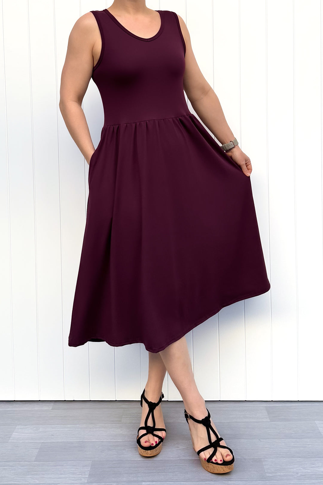 Plum - Sleeveless Midi Dress - Pockets