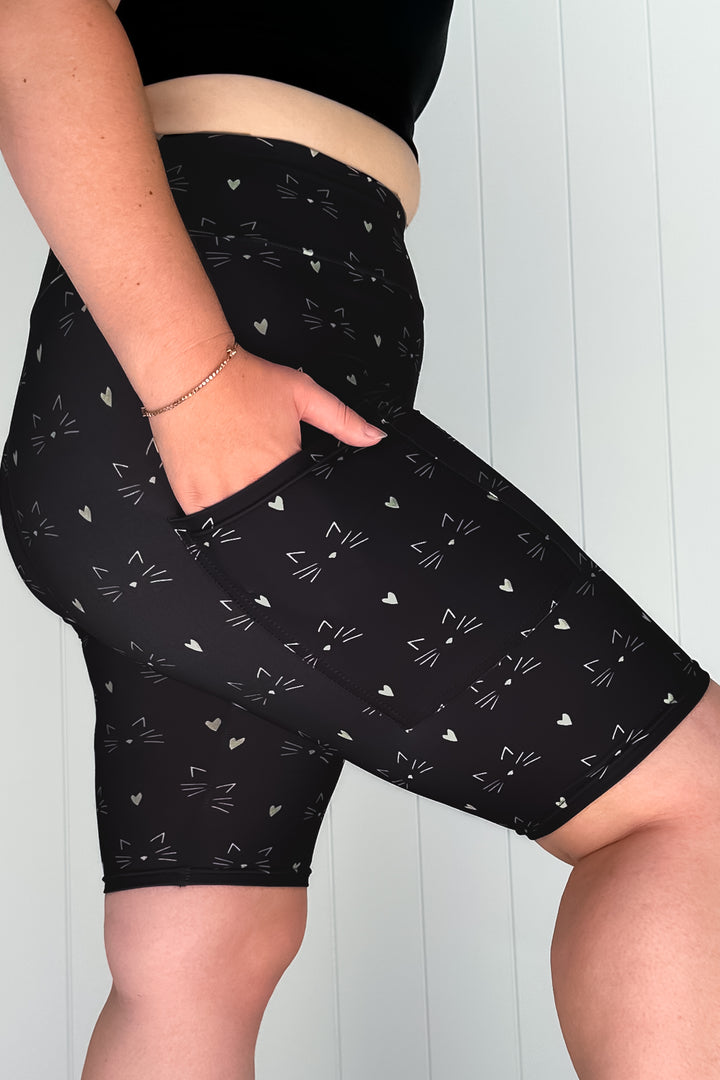 Nocturnal Whiskers - Casual - Long Shorts - Pockets