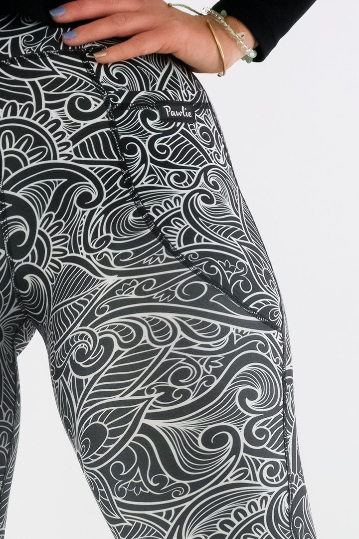 Monochrome Paisley - Flarey Leggings - Leg Pockets Hybrid Flares Pawlie   