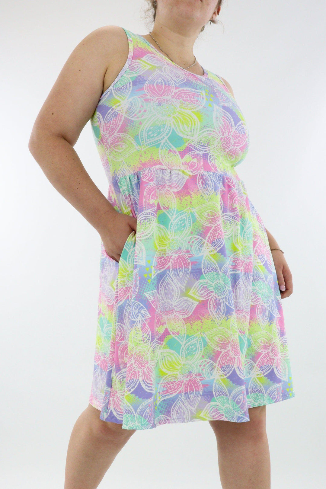 Freedom Flower - Sleeveless Skater Dress - Knee Length - Side Pockets - Pawlie