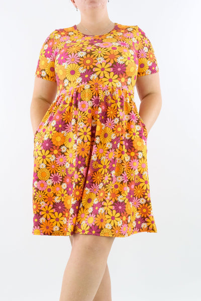 Posy Pop - Short Sleeve Skater Dress - Knee Length - Side Pockets - Pawlie