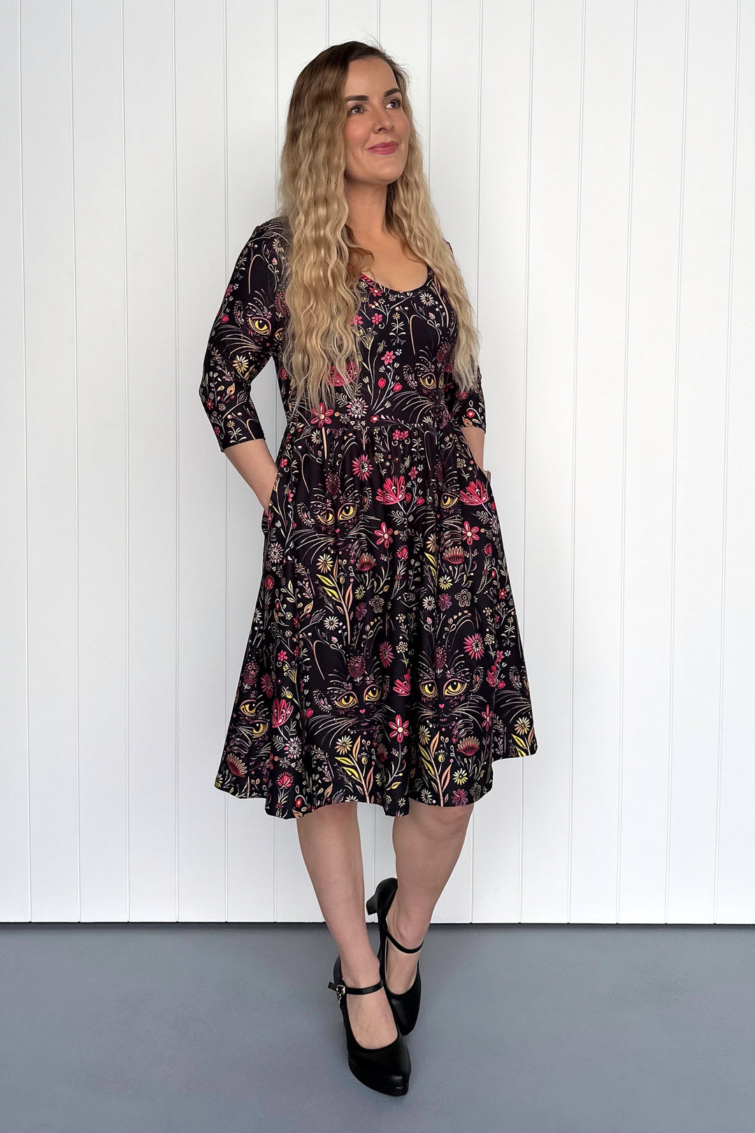 Whiskers & Wildflowers - 3/4 Sleeve - Knee Length Dress - Pockets