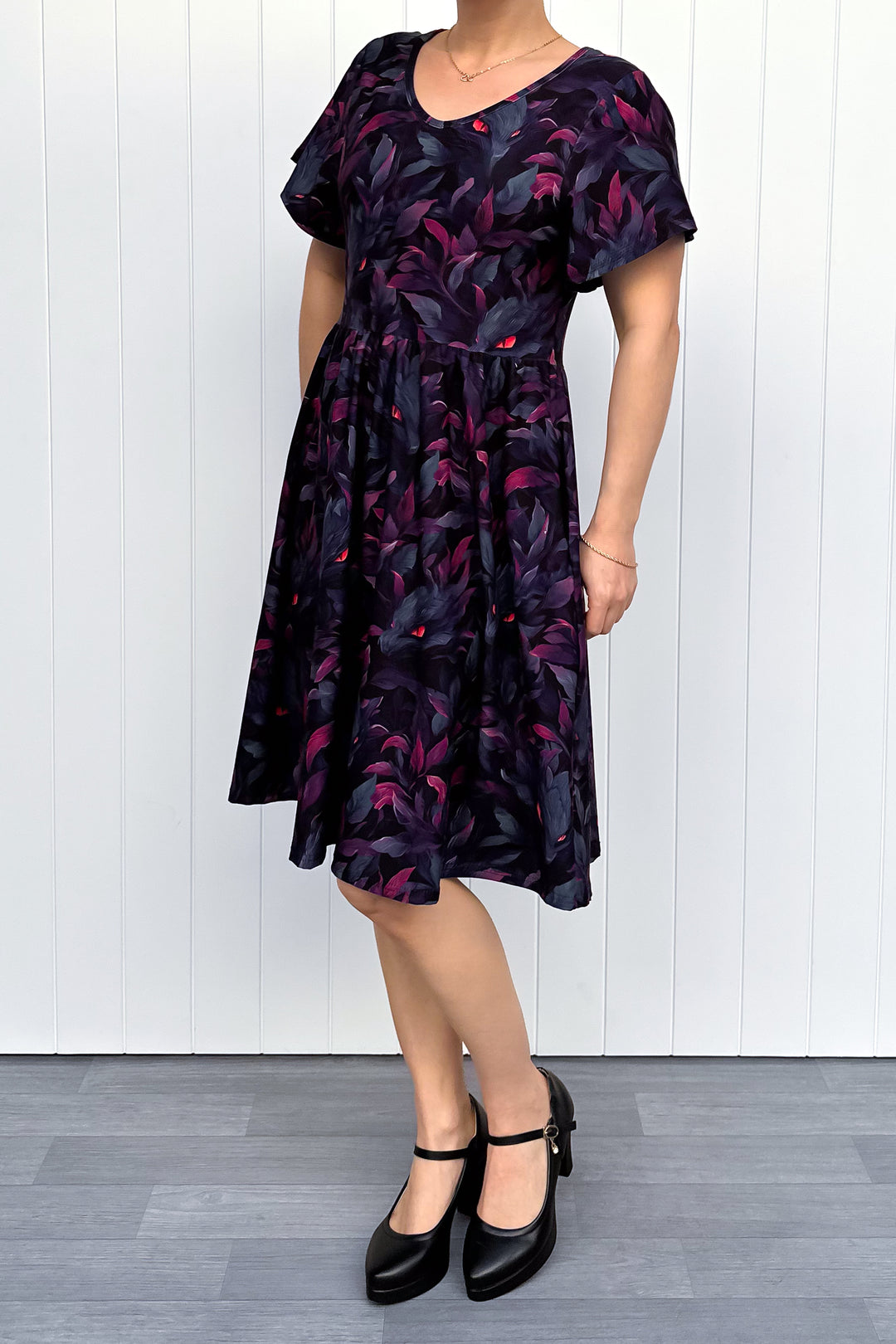 Pet Foliage Monster - Knee Length Dress - Flutter Sleeve - Pockets