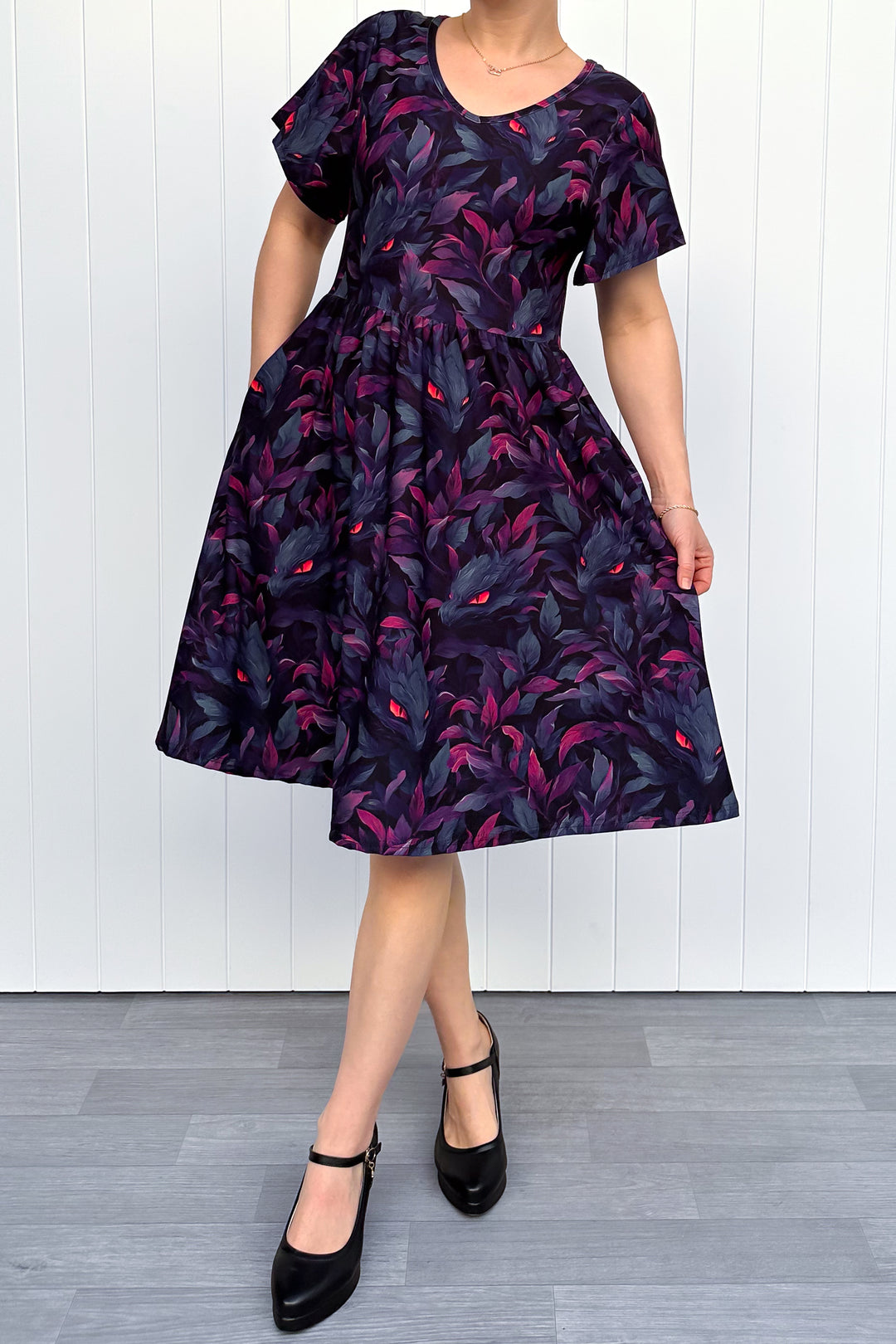 Pet Foliage Monster - Knee Length Dress - Flutter Sleeve - Pockets