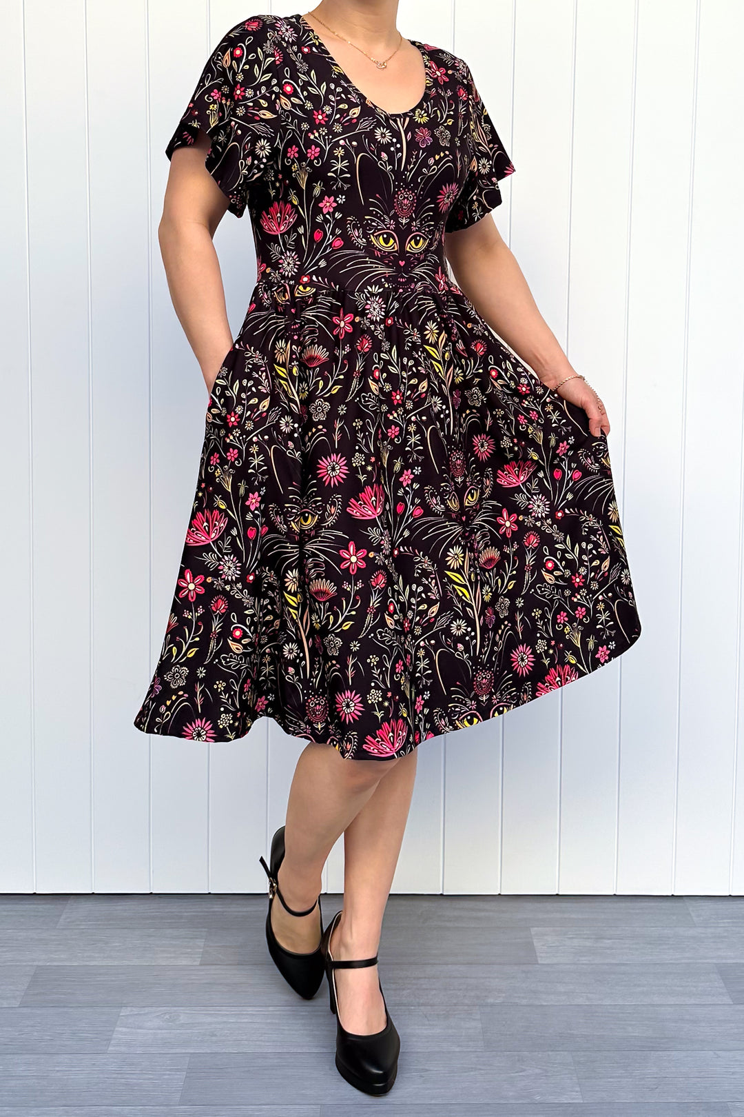 Whiskers and Wildflowers - Knee Length Dress - Flutter Sleeve - Pockets