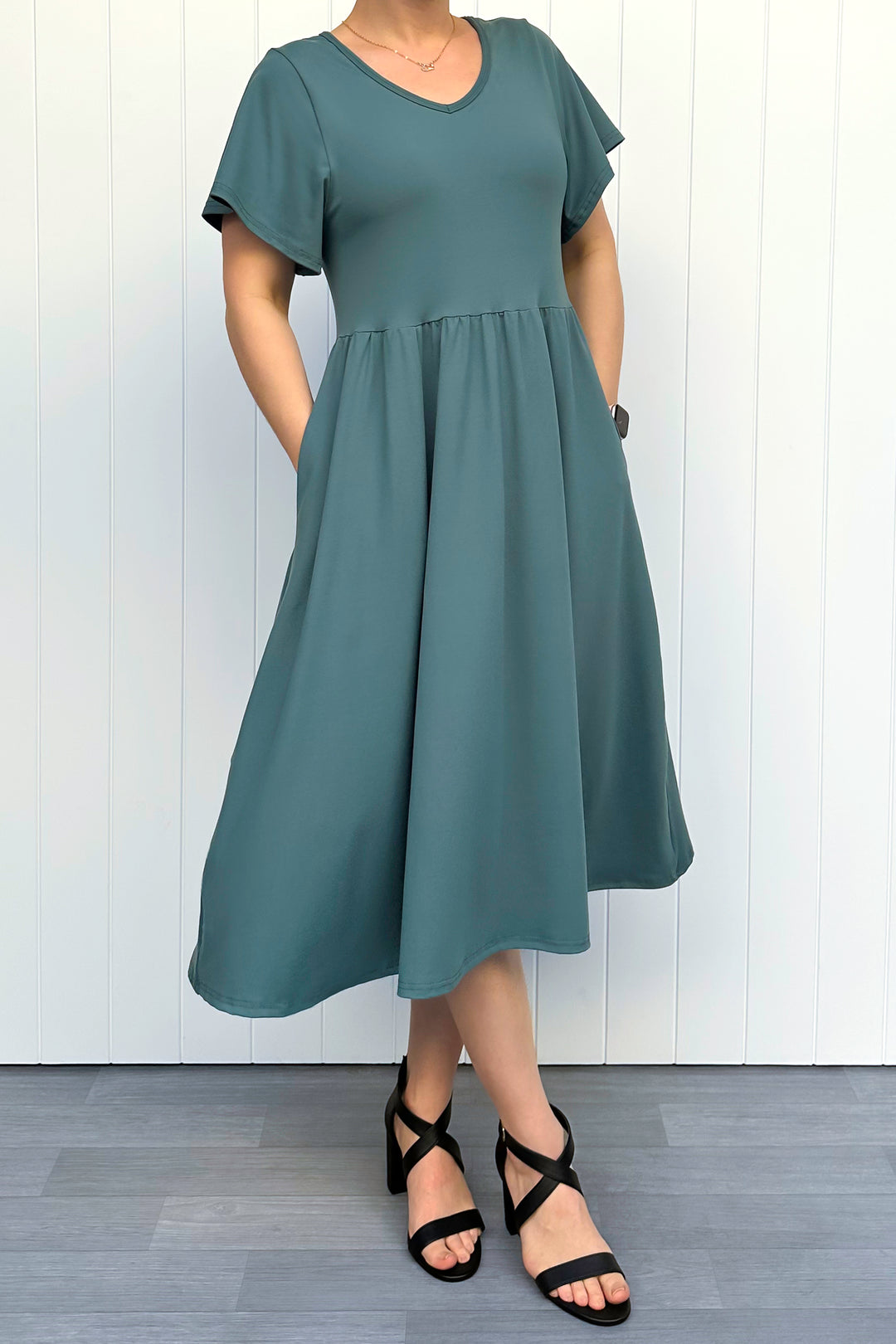 Teal - Midi Dress - Flutter Sleeve - Pockets