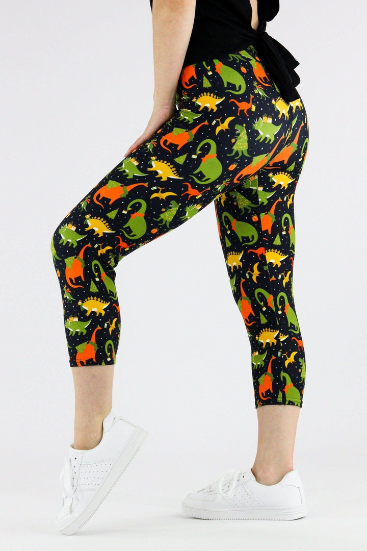 Christmas Dinosaurs - Casual Capri Leggings Casual Capri Leggings Pawlie   