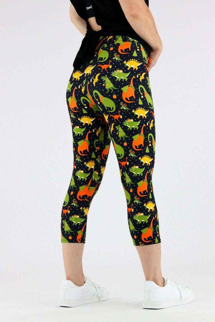 Christmas Dinosaurs - Casual Capri Leggings Casual Capri Leggings Pawlie   