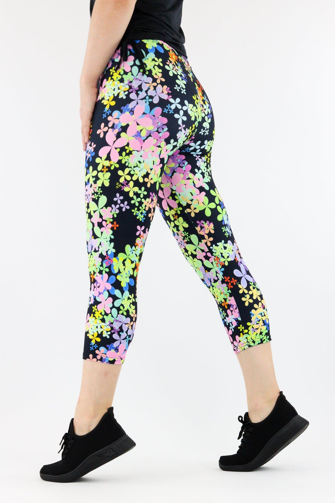 Plethora Flora - Casual Capri Leggings Casual Capri Leggings Pawlie   