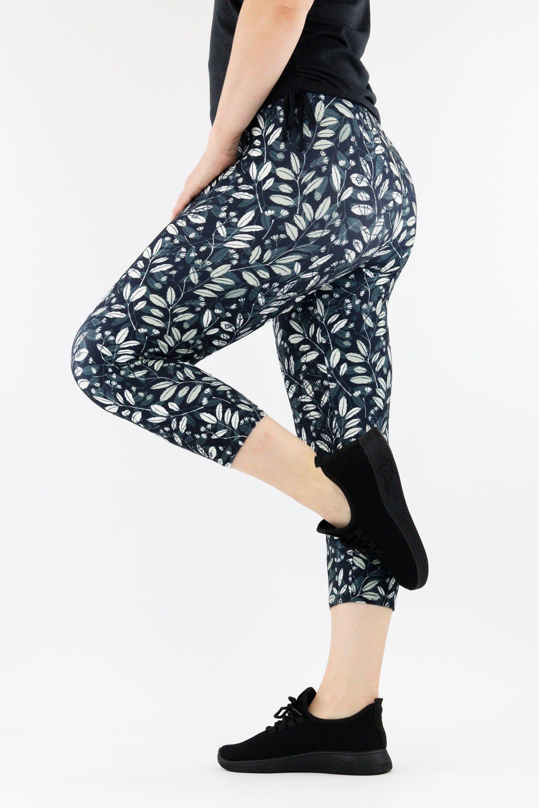 Leaf Trail - Casual Capri Leggings Casual Capri Leggings Pawlie   