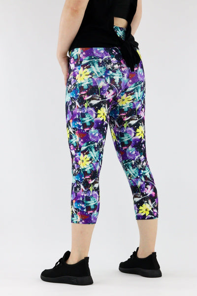 Blooming Splash - Casual - Capri Leggings Casual Capri Leggings Pawlie   