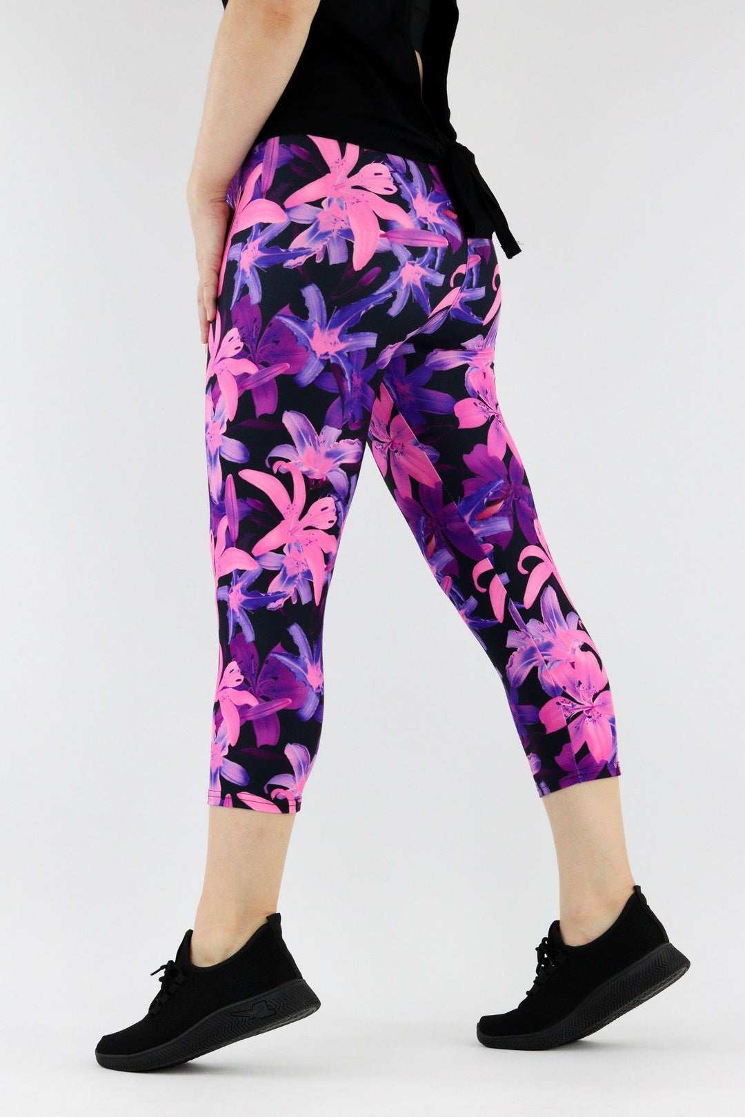 Pink Lilly - Casual - Capri Leggings Casual Capri Leggings Pawlie   