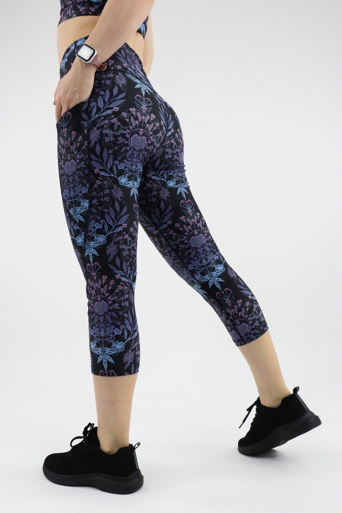 Spiritual Awakening - Dynamic Active - Pocket Capri Leggings Active Leggings Pawlie   