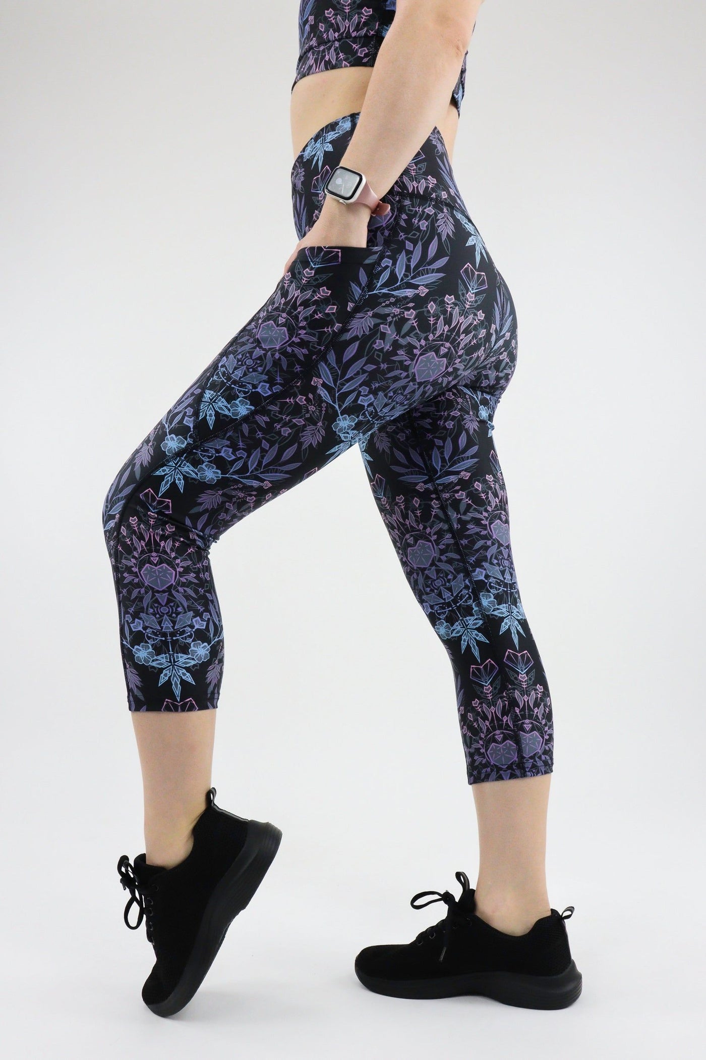 Spiritual Awakening - Dynamic Active - Pocket Capri Leggings Active Leggings Pawlie   