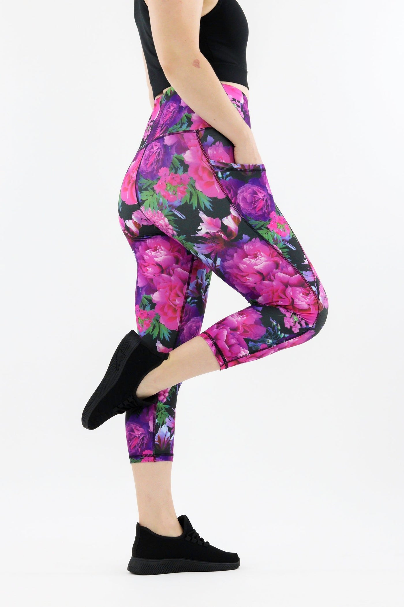 Serenity Flora - Hybrid 2.0 - Leg Pockets - Capri Leggings Hybrid Capri Leggings Pawlie   