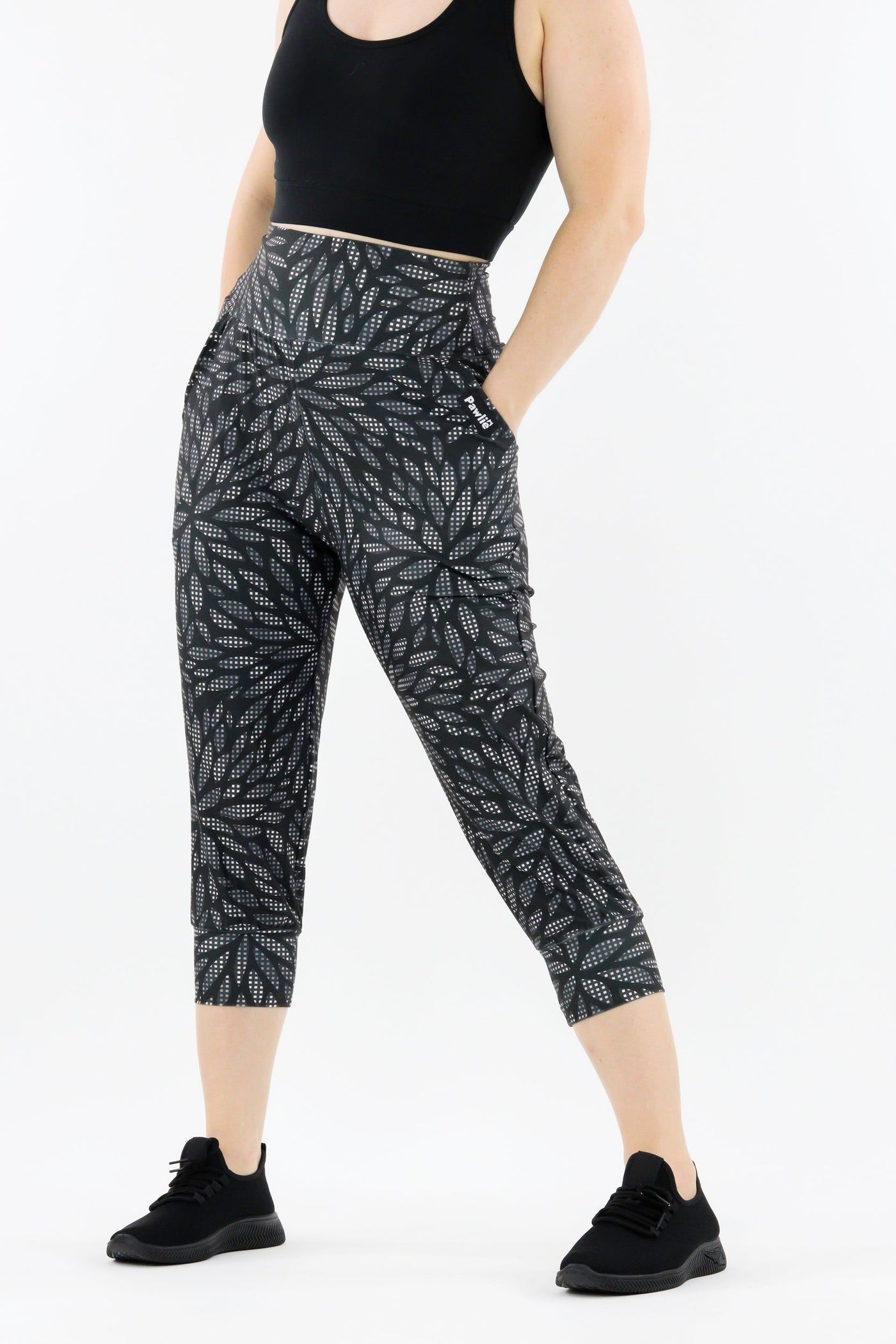 Glitzy Delilah - Hybrid - Pocket Capri Joggers 1.0 Hybrid Joggers Pawlie   