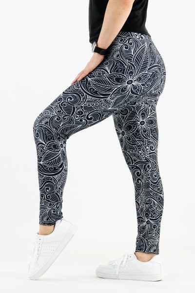 Monochrome Paisley - Casual - Long Full Leggings Casual Full Leggings Pawlie   