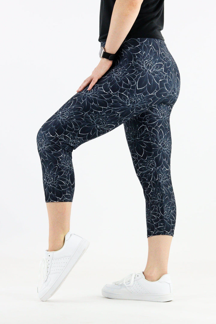 Monochrome Delilah - Casual Capri Leggings Casual Capri Leggings Pawlie   