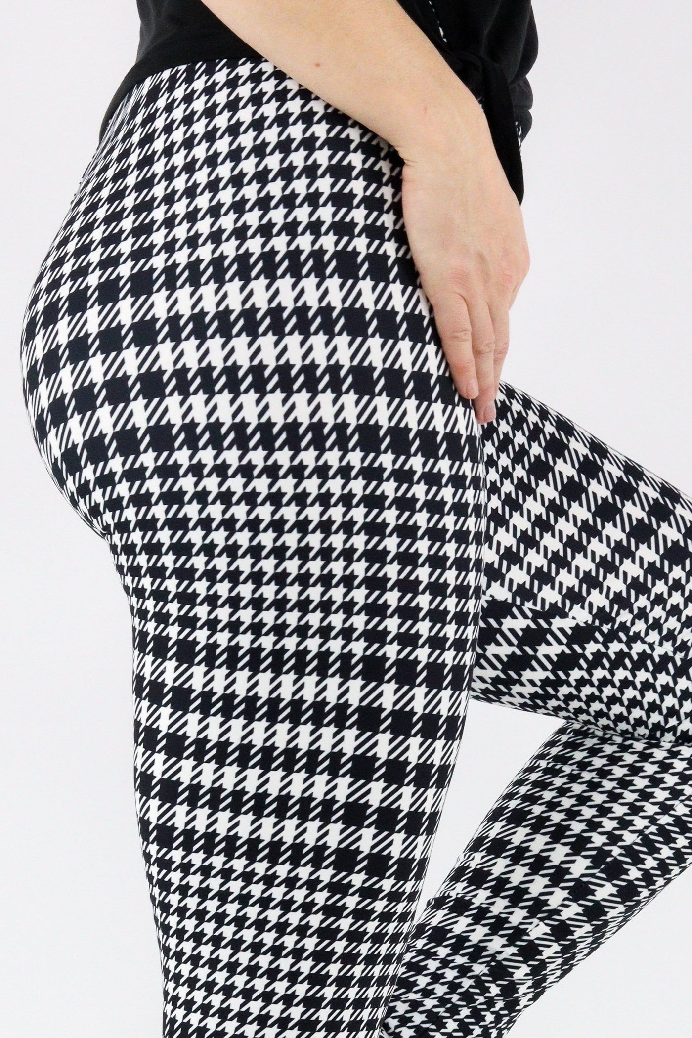 Houndstooth - Casual - Long Full Leggings Casual Full Leggings Pawlie   