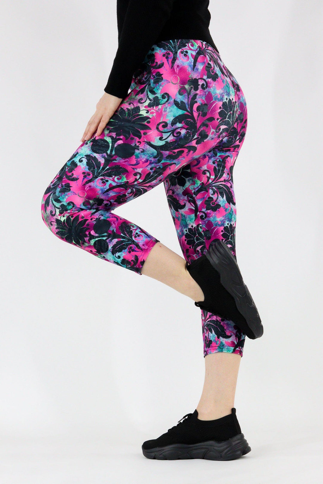 Glisten Floral - Casual Capri Leggings Casual Capri Leggings Pawlie   